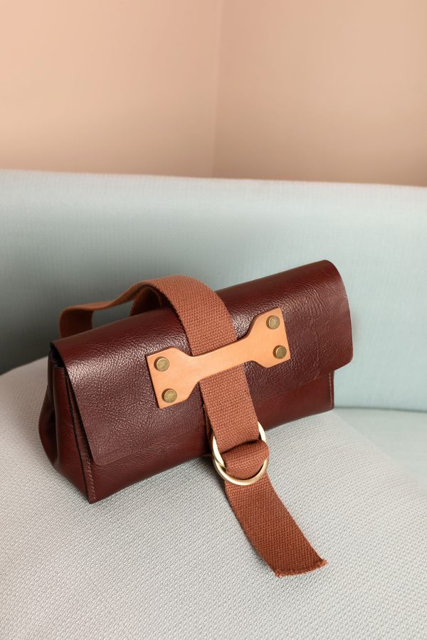 rope baguette | brown